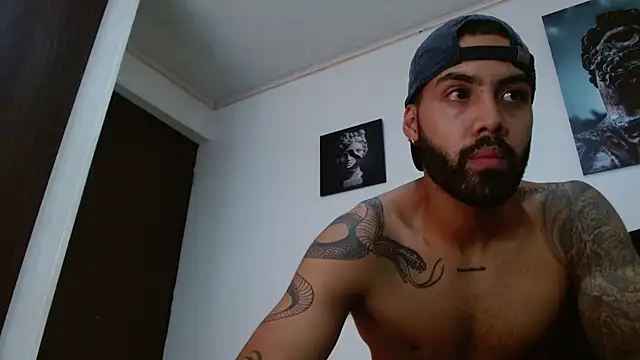 Hendry  online show from March 2025 04:56:01 AM