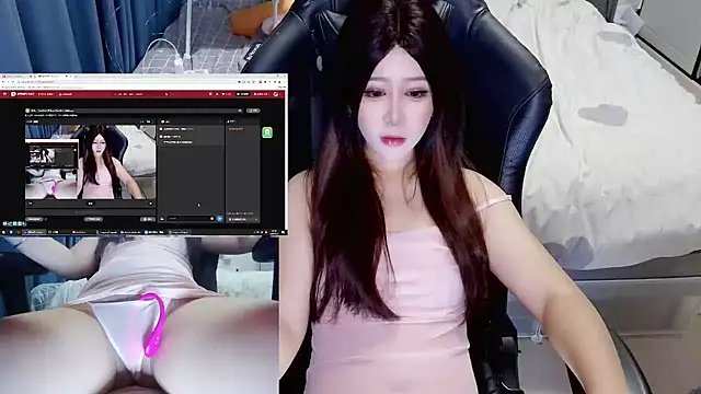 Angelababy001 online show from December 2024 01:40:01 PM