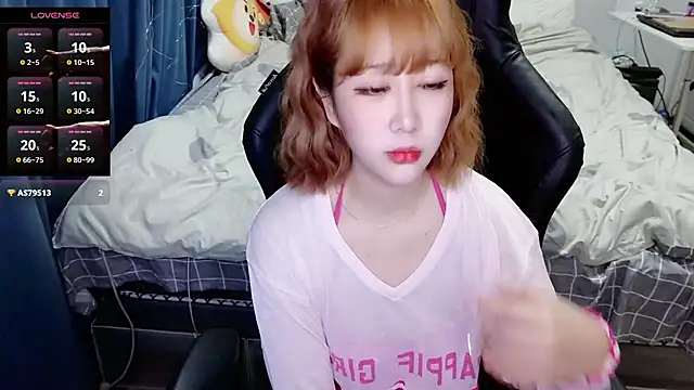 Angelababy001 online show from February 2025 04:12:02 PM