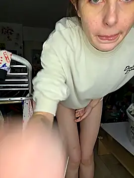 Snapshot of chachalette444 chatting on February 2026 01:29:02 PM chachalette444 online show from February 2026 01:29:02 PM