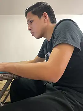 Dani202017 online show from December 2024 11:02:02 PM