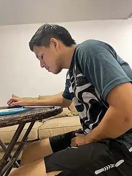 Dani202017 online show from March 2025 11:20:01 PM