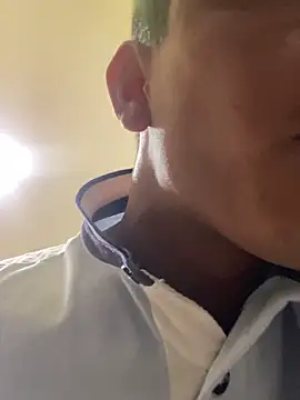 Onel9701 online show from February 2026 02:59:01 PM