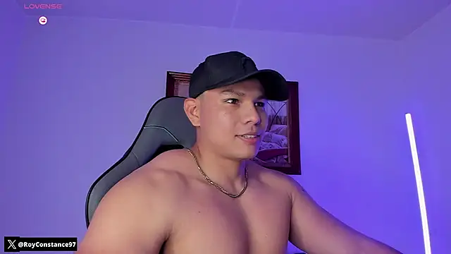 RoyConstance online show from November 2025 03:32:02 AM