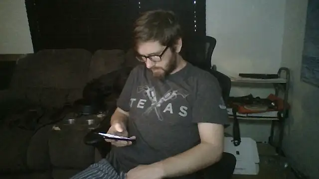 Snapshot of Brobun4fun chatting on October 2025 07:30:02 PM Brobun4fun online show from October 2025 07:30:02 PM