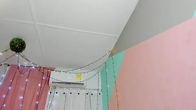 valentina 0  online show from March 2025 05:12:01 AM