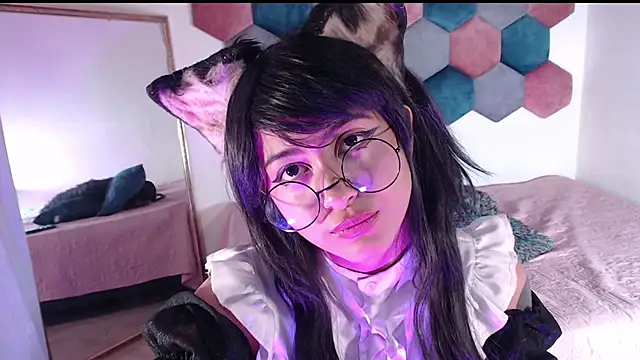 Snapshot of liz-beths chatting on February 2025 01:42:01 PM liz-beths online show from February 2025 01:42:01 PM