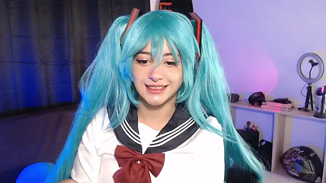 Snapshot of liz-beths chatting on November 2025 10:31:02 PM liz-beths online show from November 2025 10:31:02 PM