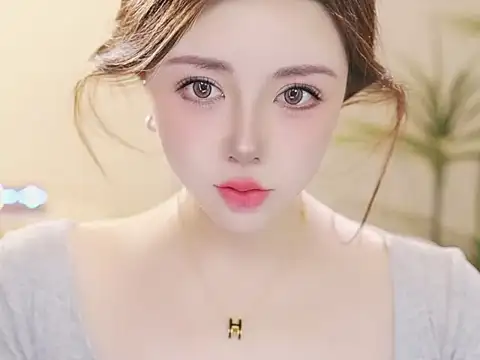 Qiaoqiao  online show from April 2026 02:56:01 AM