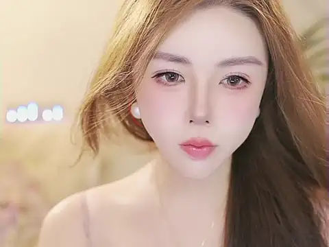 Snapshot of Qiaoqiao_ chatting on July 2026 08:30:02 PM Qiaoqiao online show from July 2026 08:30:02 PM