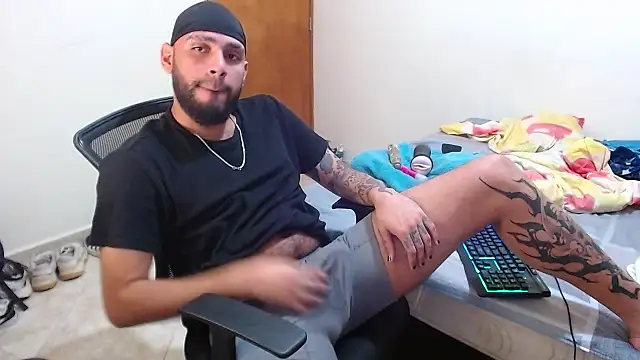 Snapshot of samir_music chatting on September 2025 12:32:02 AM samir music online show from September 2025 12:32:02 AM