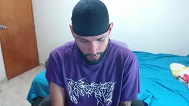 Snapshot of samir_music chatting on November 2025 07:13:01 PM samir music online show from November 2025 07:13:01 PM