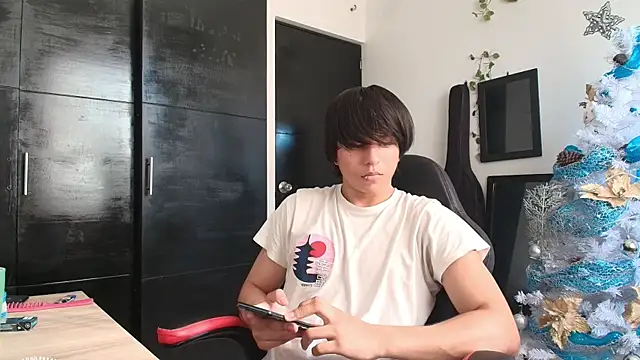 Snapshot of Haruto2001 chatting on January 2025 08:59:01 PM Haruto2001 online show from January 2025 08:59:01 PM