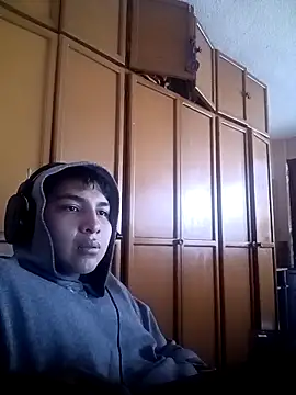 LoganFinds online show from October 2025 02:23:02 PM