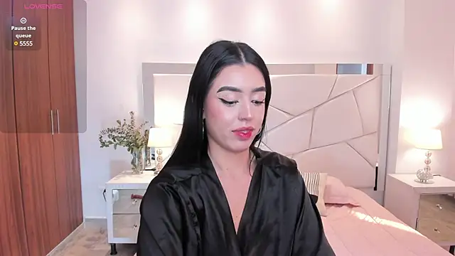 zoee jackson online show from February 2025 09:44:02 PM