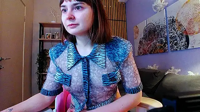 ManuTaya online show from January 2026 10:53:01 AM