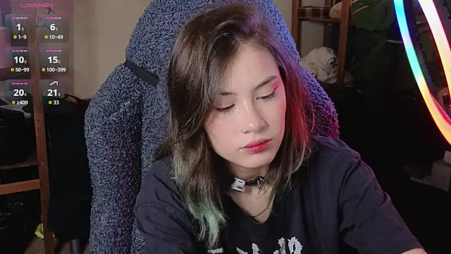 alicekiit online show from October 2025 12:33:02 AM