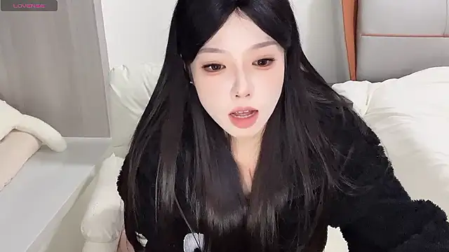 Q-ing online show from December 2024 07:21:01 AM