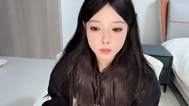 Q-ing online show from January 2025 05:58:01 PM