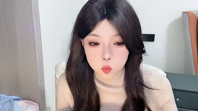 Q-ing online show from February 2025 01:09:02 PM