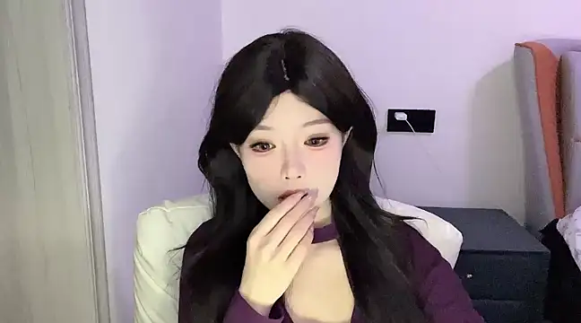 Q-ing online show from March 2025 07:36:01 AM