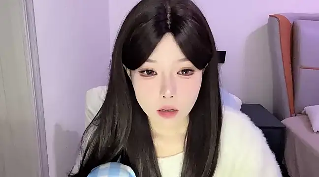 Q-ing online show from March 2025 06:01:01 PM