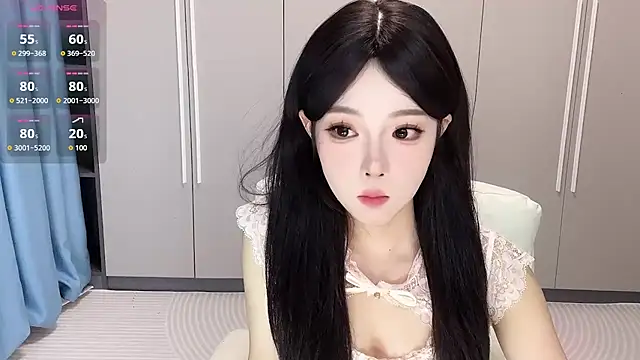 Q-ing online show from September 2025 01:55:01 PM