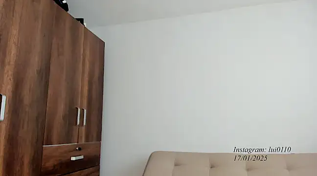 Luisa0110 online show from January 2025 08:55:01 PM