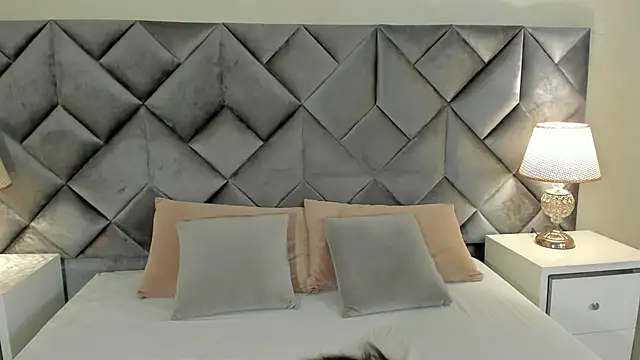 Luisa0110 online show from September 2025 08:09:02 PM