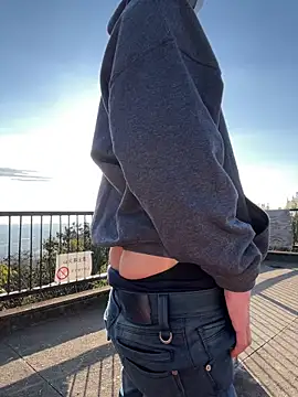 takuyapp online show from February 2025 10:43:01 PM