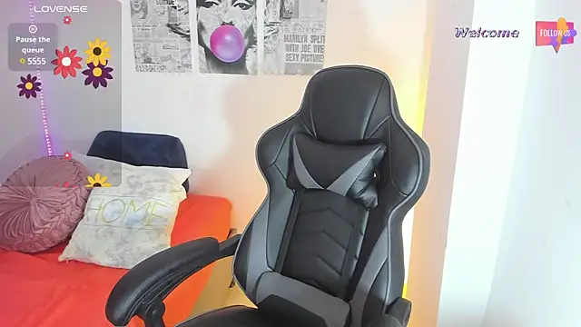 MEGANTARLY09 online show from January 2025 10:54:02 PM