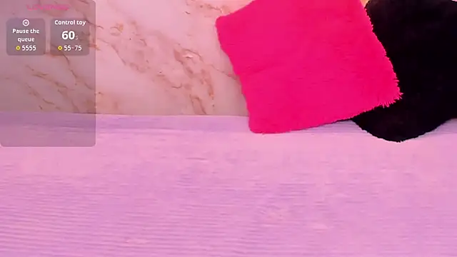 AmyBarton02 online show from February 2026 04:07:02 PM