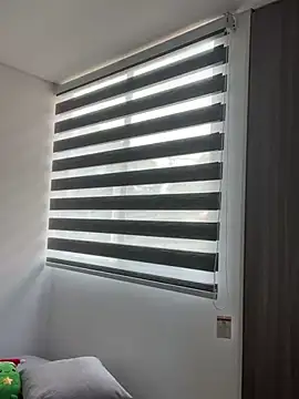 AmmyCollinsW online show from December 2024 07:17:02 PM