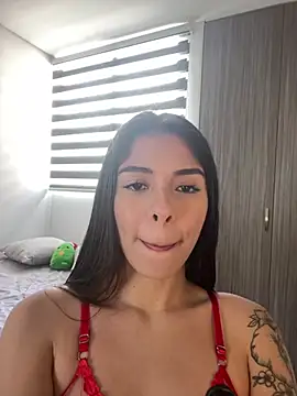 AmmyCollinsW online show from December 2024 06:27:01 PM