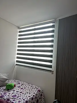 AmmyCollinsW online show from January 2025 08:19:02 PM