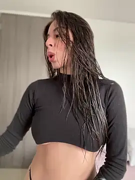 AmmyCollinsW online show from February 2025 05:51:02 PM