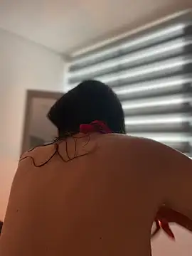 AmmyCollinsW online show from February 2025 08:15:02 PM