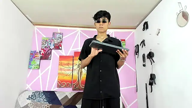 Fresahot2005 online show from January 2025 07:29:02 PM