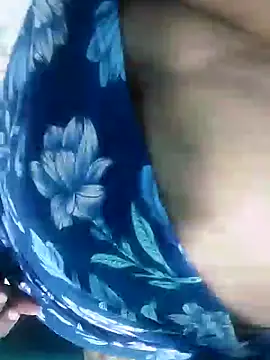 Bustyslave48 online show from December 2024 09:52:02 PM