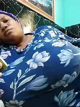 Bustyslave48 online show from September 2025 10:28:02 AM