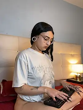 Cintya Kros online show from March 2025 07:22:01 PM