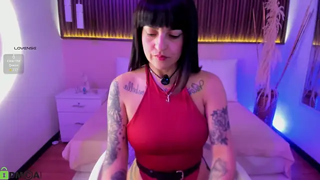 Snapshot of Liz_grey_ chatting on June 2026 03:16:02 AM Liz grey online show from June 2026 03:16:02 AM