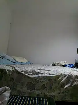 Snapshot of ackerman09 chatting on December 2025 04:30:01 AM ackerman09 online show from December 2025 04:30:01 AM