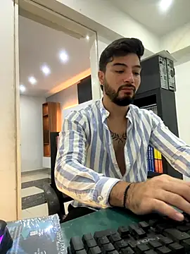  tony8 online show from November 2025 04:49:01 PM