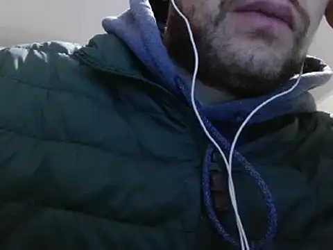 camiloking1720 online show from February 2025 03:30:02 AM