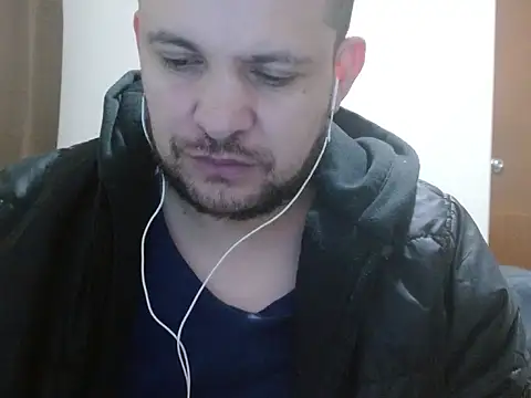 camiloking1720 online show from September 2025 07:49:02 PM