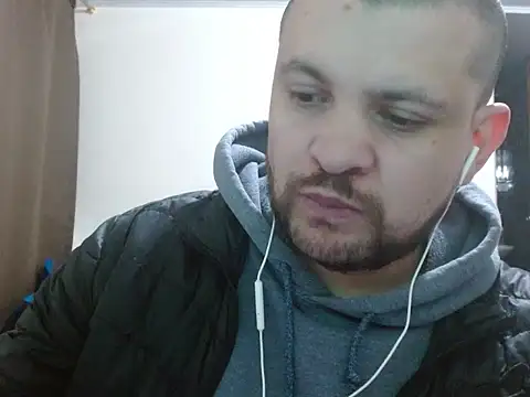 camiloking1720 online show from April 2026 02:25:02 PM