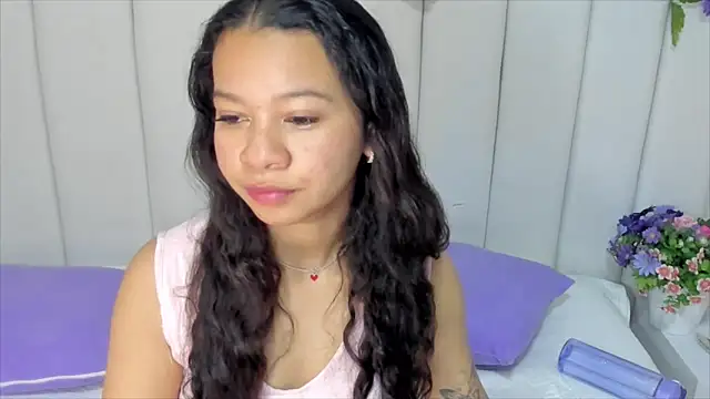 brithany rousee online show from February 2025 07:10:02 PM