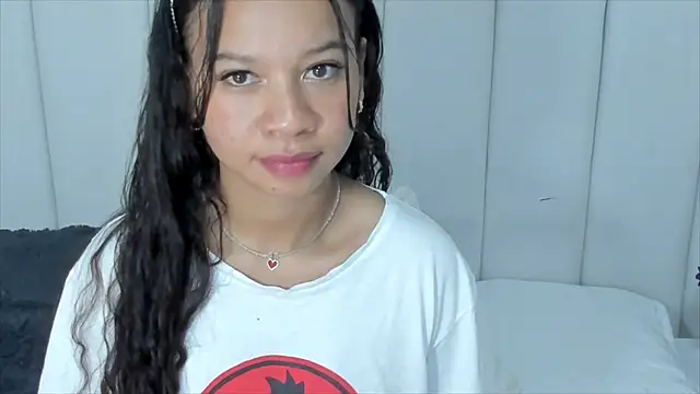 brithany rousee online show from February 2025 10:25:01 PM