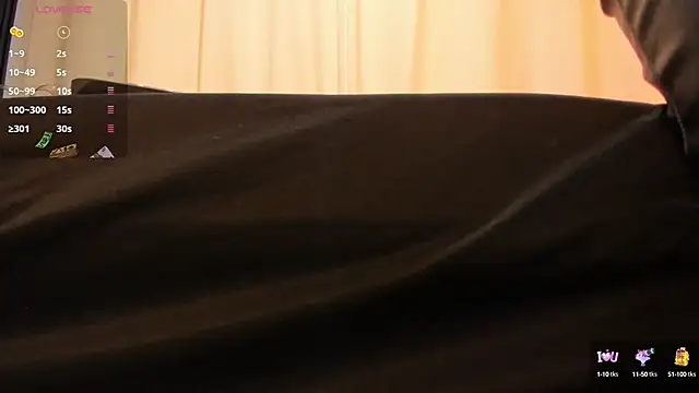 Snapshot of BambiiQueen chatting on February 2025 12:01:02 PM BambiiQueen online show from February 2025 12:01:02 PM